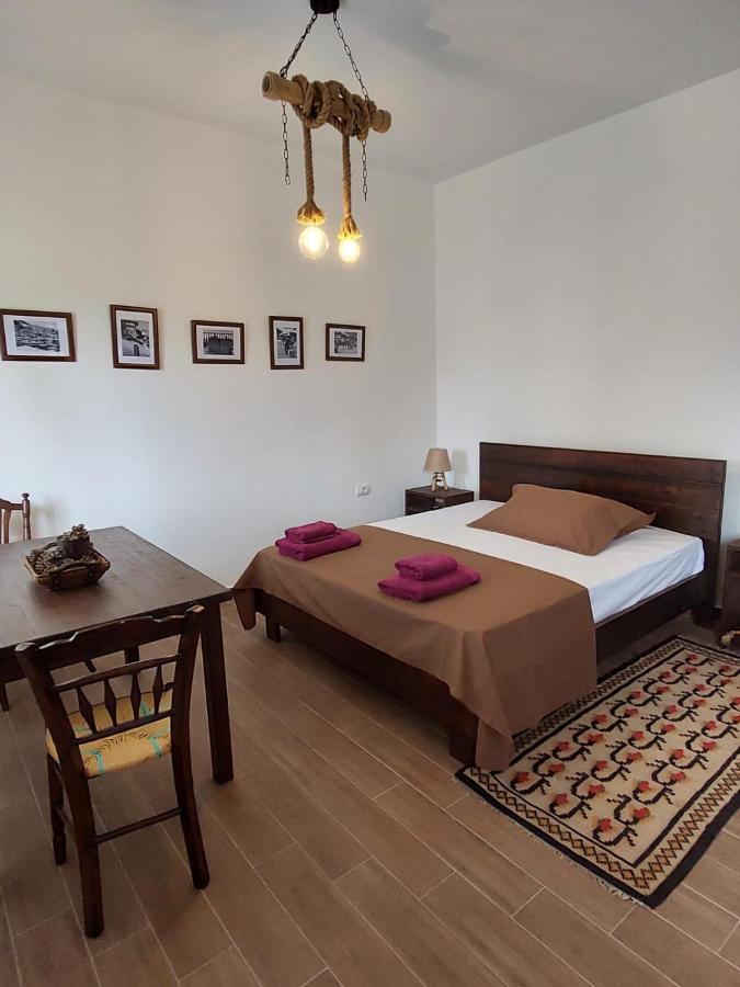 Guest House Gorani Berat Buitenkant foto
